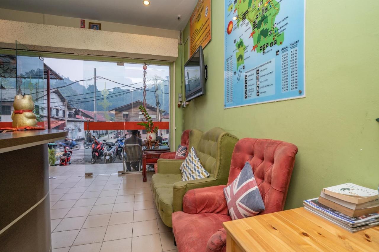 Oyo 44078 The Island Hotel Kampong Pasir Bogak Εξωτερικό φωτογραφία