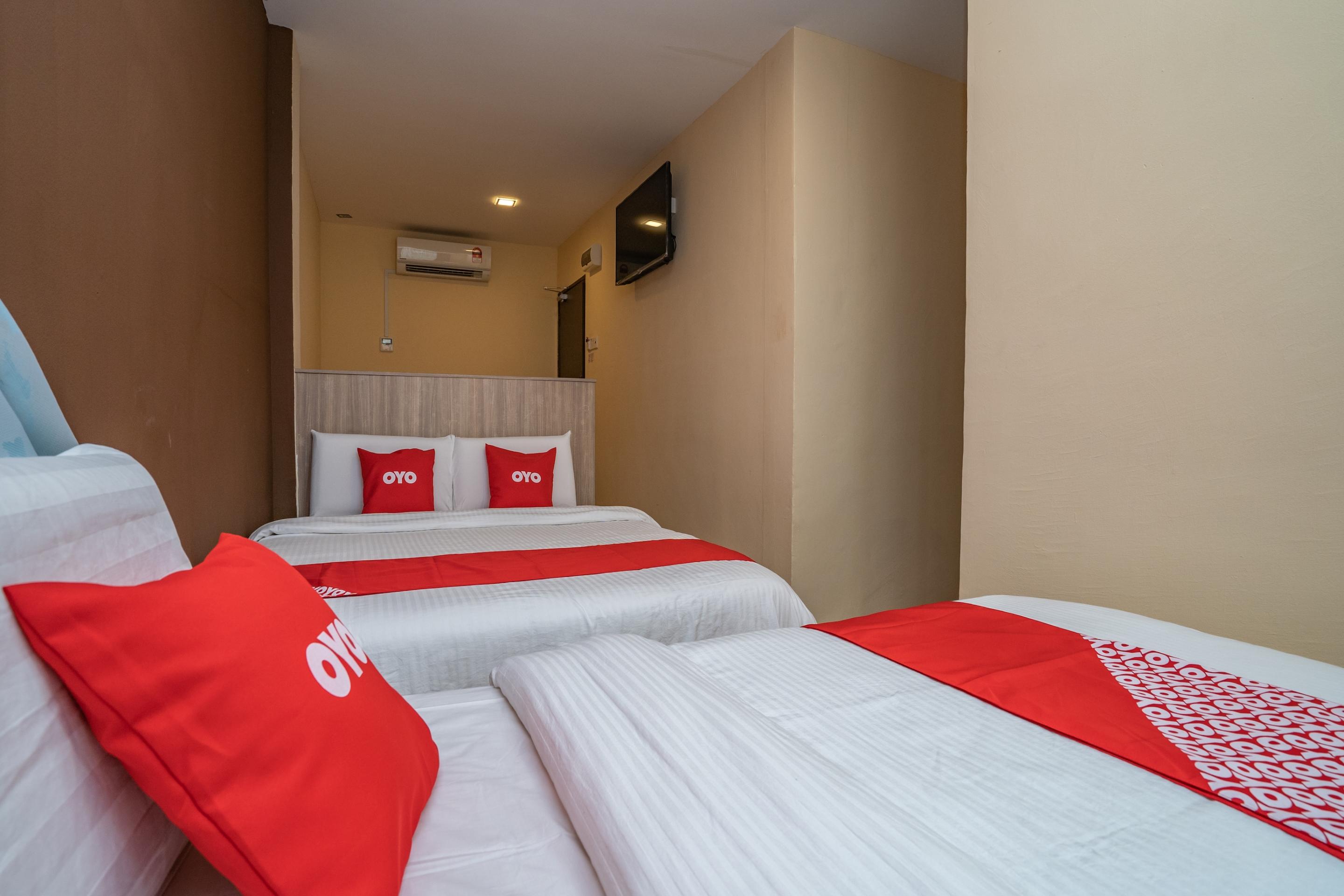 Oyo 44078 The Island Hotel Kampong Pasir Bogak Εξωτερικό φωτογραφία