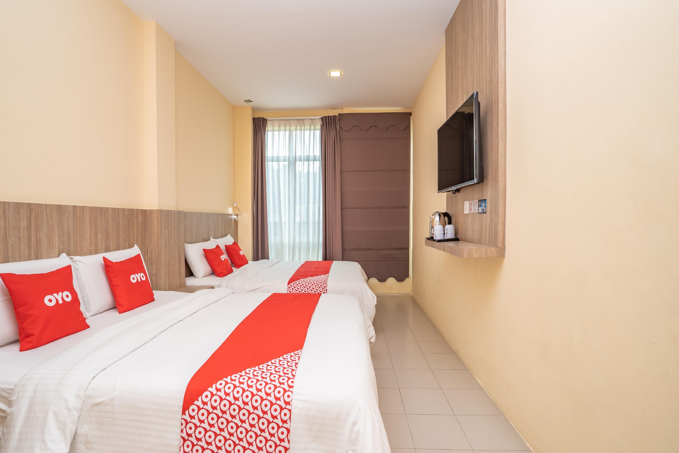 Oyo 44078 The Island Hotel Kampong Pasir Bogak Εξωτερικό φωτογραφία
