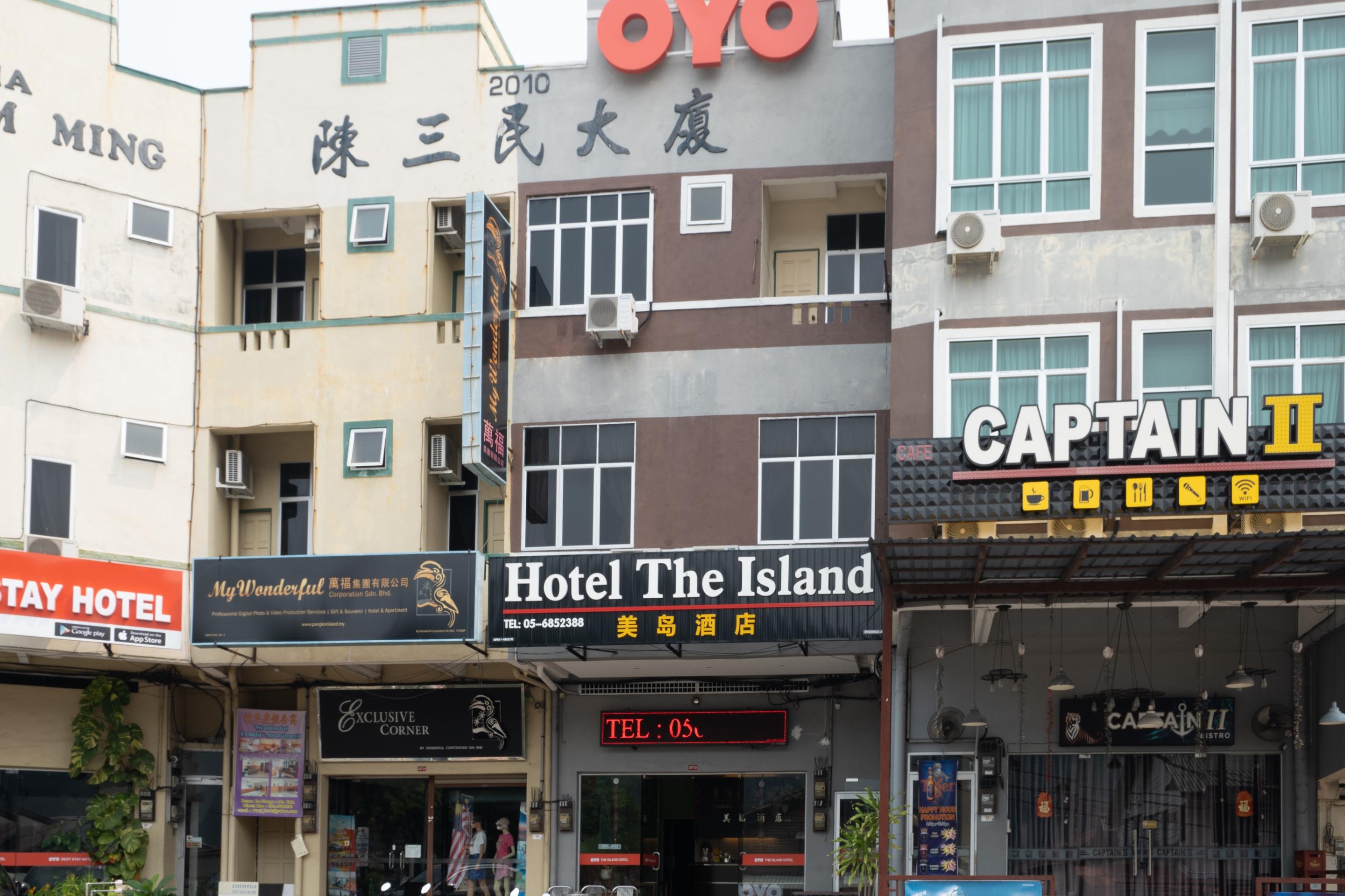 Oyo 44078 The Island Hotel Kampong Pasir Bogak Εξωτερικό φωτογραφία