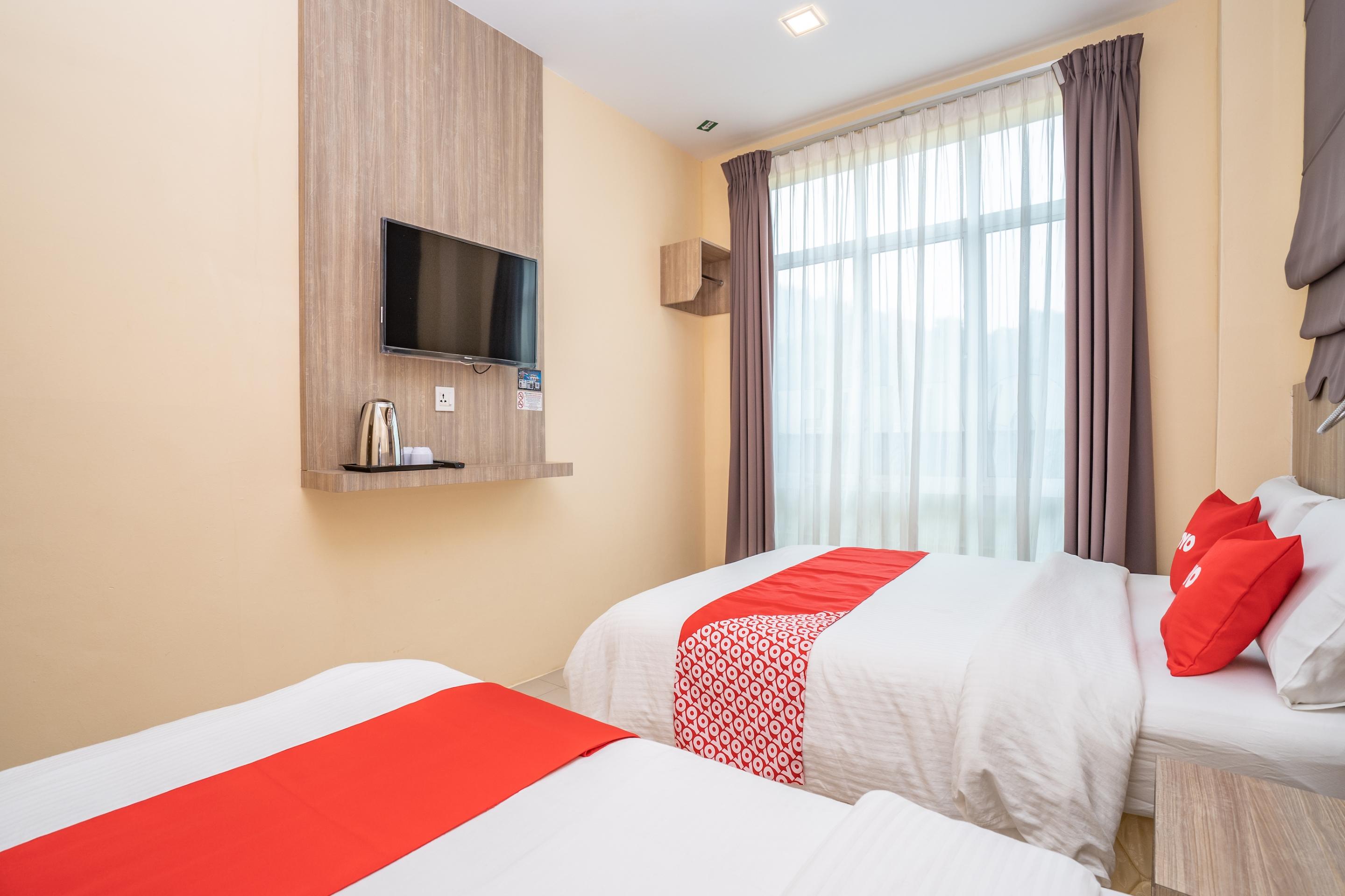 Oyo 44078 The Island Hotel Kampong Pasir Bogak Εξωτερικό φωτογραφία